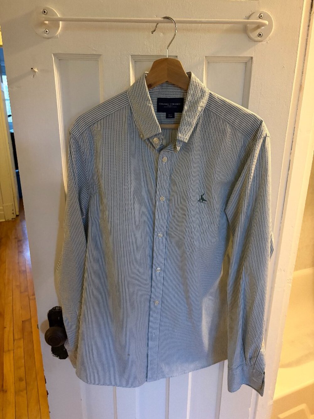 Charles Tyrwhitt Stretch Washed Oxford Stripe Shirt (Size Slim Medium)